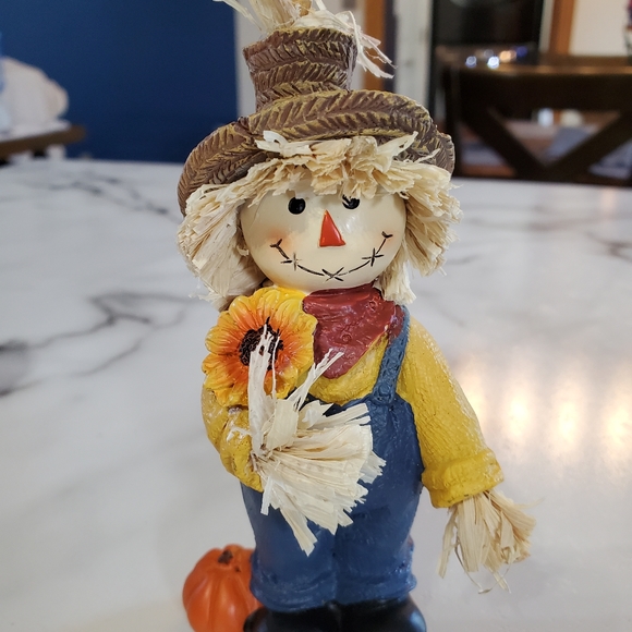 Fall Scarecrows Shelf Sitters 3 Piece Figurine Set - Picture 7 of 12
